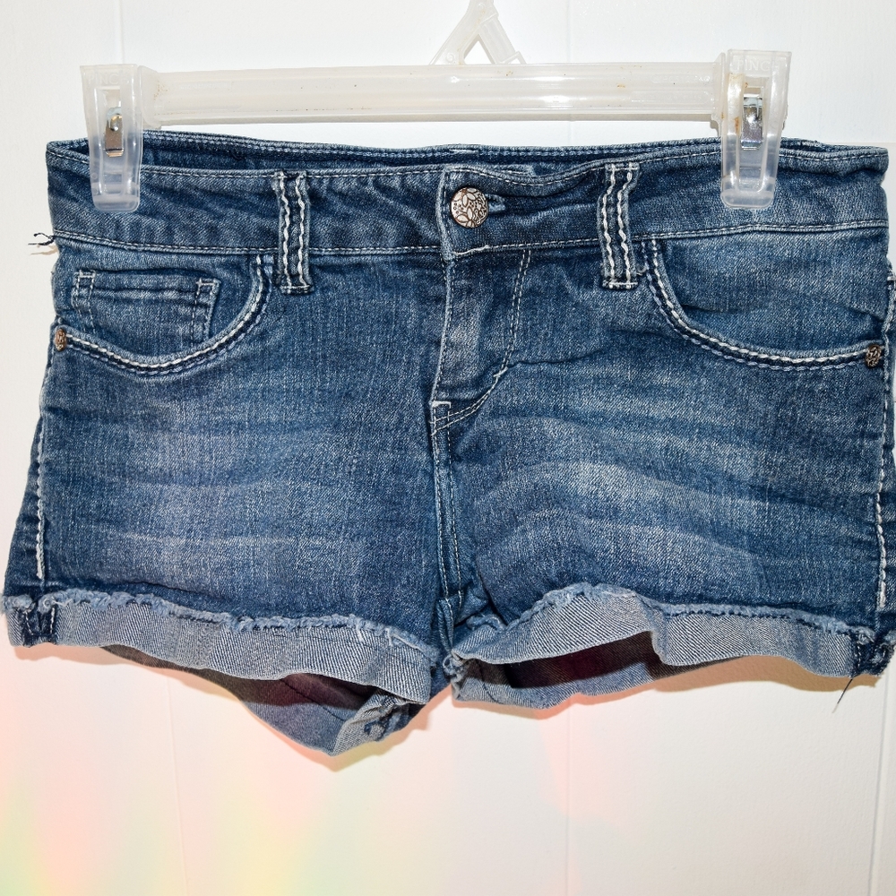 Levis Shorty Shorts size 5